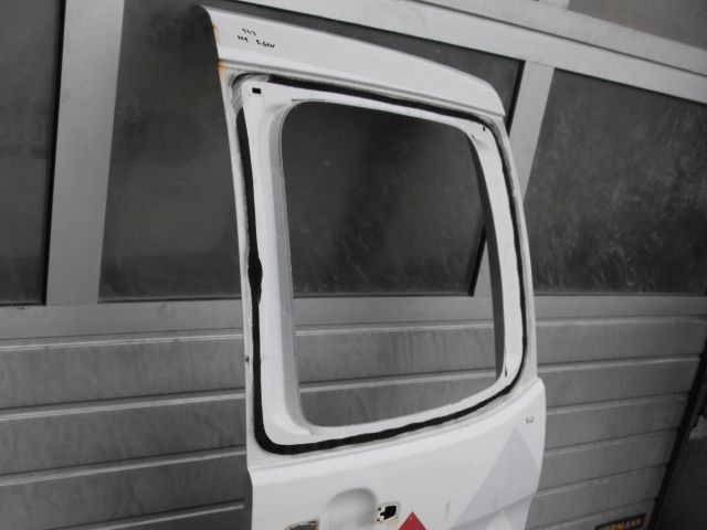 bontott HYUNDAI H-1 Jobb hátsó Ajtó (Üres lemez)