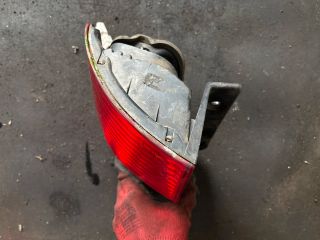 bontott HYUNDAI H-1 Jobb Hátsó Lámpa