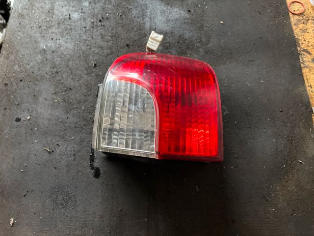 bontott HYUNDAI H-1 Jobb Hátsó Lámpa