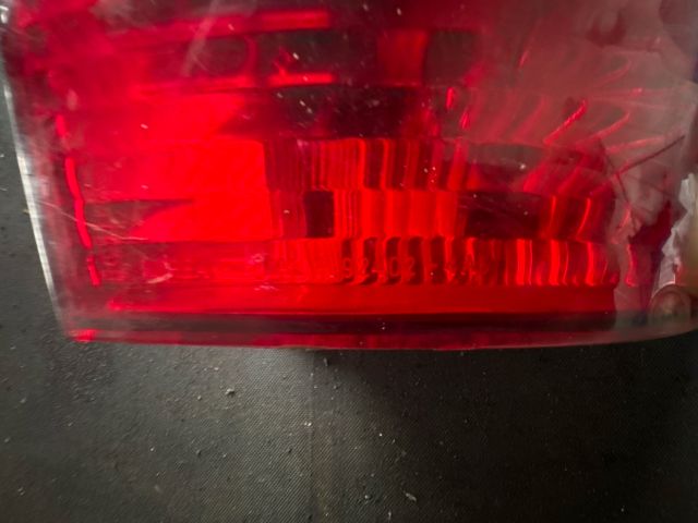 bontott HYUNDAI H-1 Jobb Hátsó Lámpa