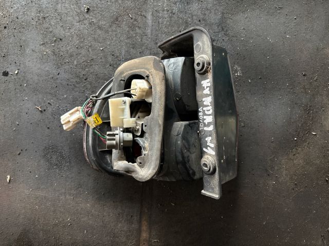 bontott HYUNDAI H-1 Jobb Hátsó Lámpa