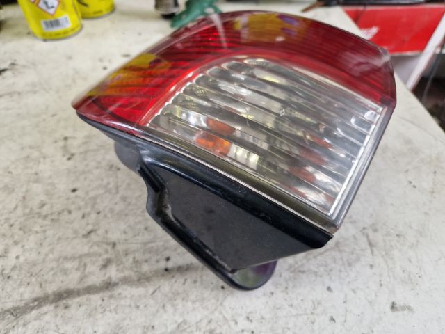 bontott HYUNDAI H-1 Jobb Hátsó Lámpa