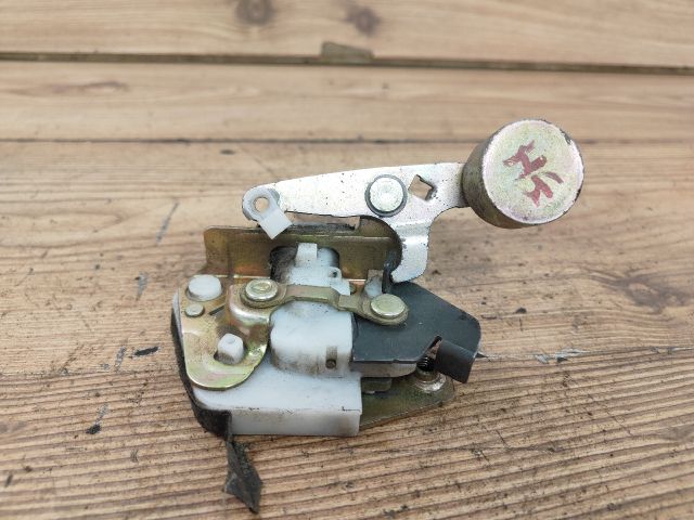 bontott HYUNDAI H-1 Jobb Tolóajtó Zárszerkezet