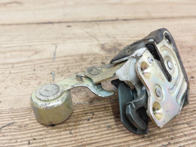 bontott HYUNDAI H-1 Jobb Tolóajtó Zárszerkezet