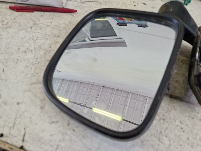 bontott HYUNDAI H-1 Jobb Visszapillantó Tükör (Mechanikus)
