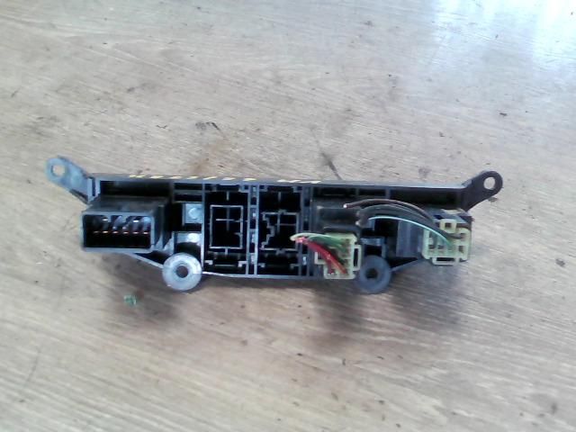 bontott HYUNDAI H-1 Kombinált Kapcsoló