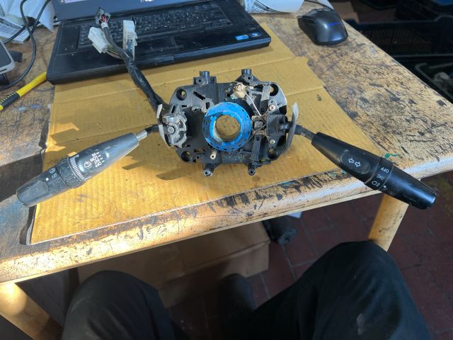 bontott HYUNDAI H-1 Komplett Kormánykapcsoló (Bajuszkapcsoló)