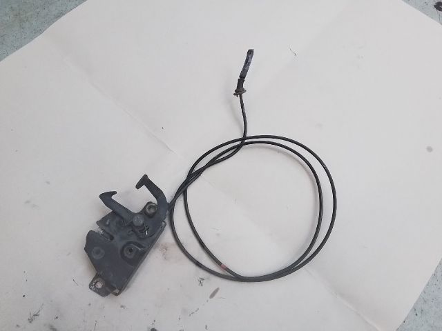 bontott HYUNDAI H-1 Motorháztető Zárszerkezet