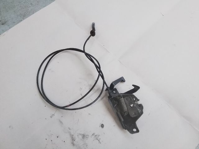 bontott HYUNDAI H-1 Motorháztető Zárszerkezet