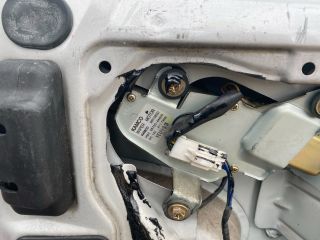 bontott HYUNDAI H-1 Motorháztető Zsanér Pár