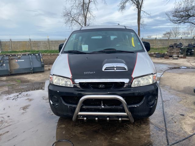 bontott HYUNDAI H-1 Motorháztető Zsanér Pár