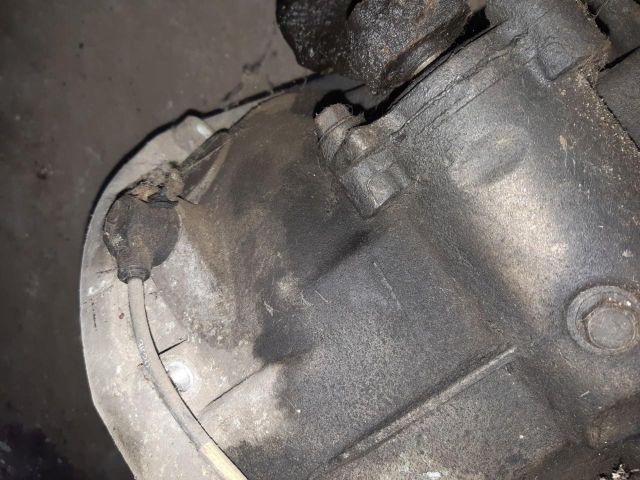 bontott HYUNDAI H-1 Váltó (Mechanikus)