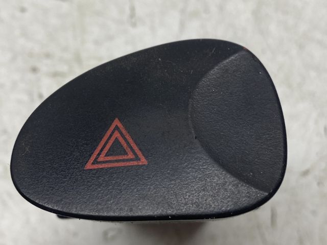 bontott HYUNDAI H-1 Vészvillogó Kapcsoló