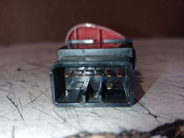 bontott HYUNDAI H-1 Vészvillogó Kapcsoló