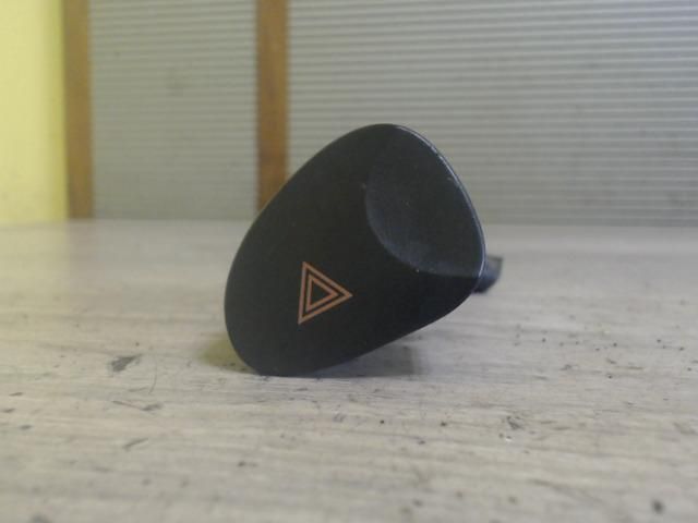 bontott HYUNDAI H-1 Vészvillogó Kapcsoló