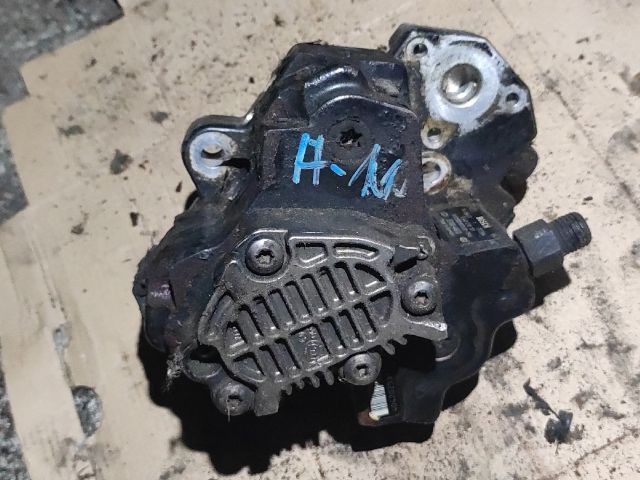 bontott HYUNDAI H100 Nagynyomású Szivattyú