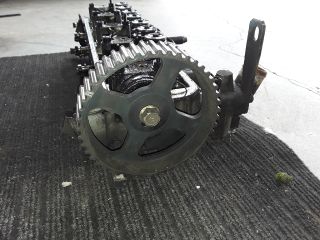 bontott HYUNDAI H200 Hengerfej