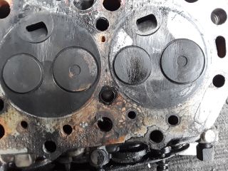 bontott HYUNDAI H200 Hengerfej