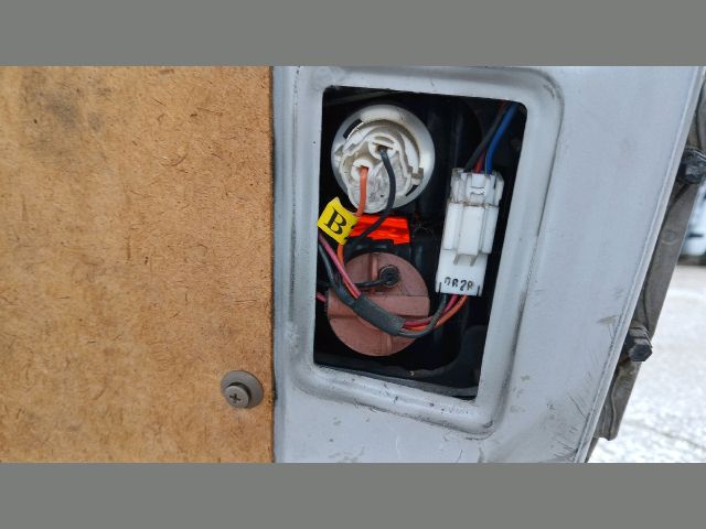 bontott HYUNDAI H200 Bal Belső Hátsó Lámpa