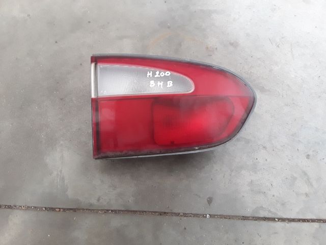 bontott HYUNDAI H200 Bal Belső Hátsó Lámpa