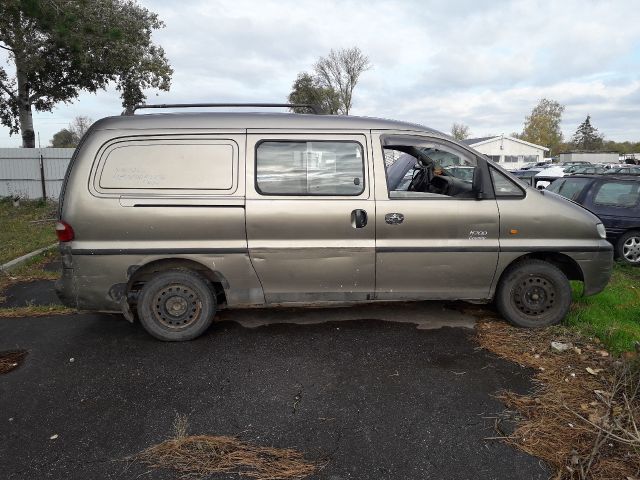 bontott HYUNDAI H200 Jobb első Irányjelző