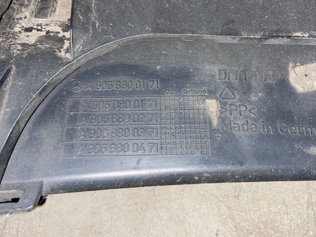 bontott HYUNDAI H350 Hátsó Lökhárító Alsó (Műanyag)