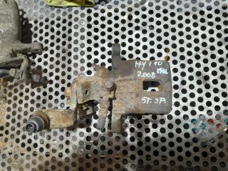 bontott HYUNDAI i10 Bal hátsó Féknyereg Munkahengerrel