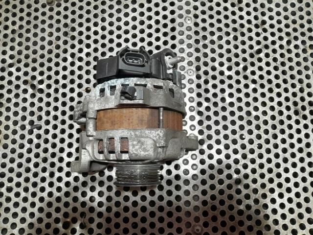 bontott HYUNDAI i10 Generátor