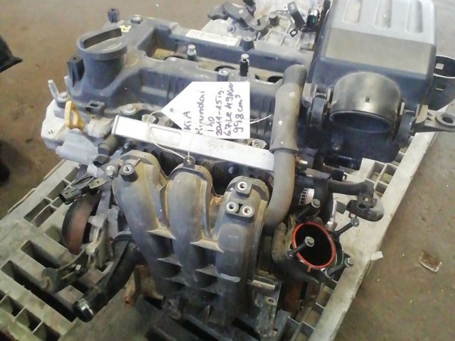 bontott HYUNDAI i10 Motor (Fűzött blokk hengerfejjel)