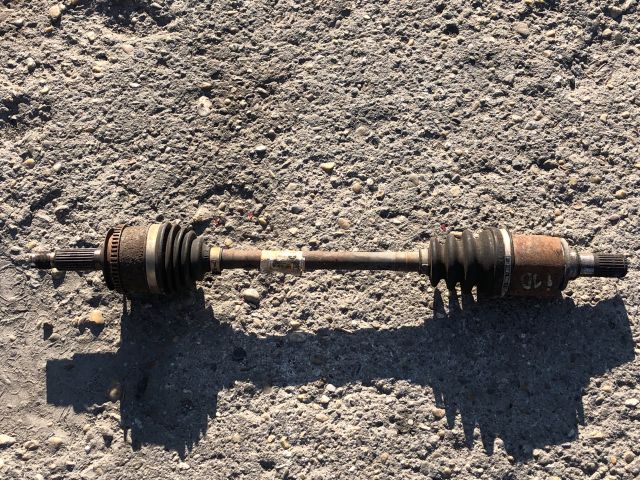 bontott HYUNDAI i10 Bal Féltengely