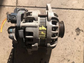 bontott HYUNDAI i10 Generátor