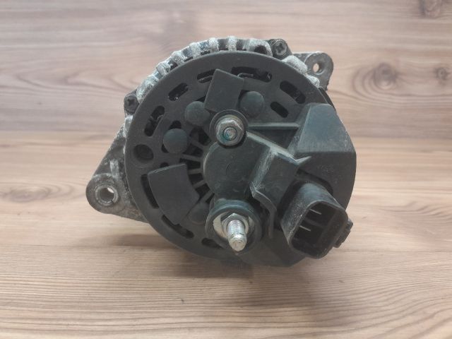 bontott HYUNDAI i10 Generátor