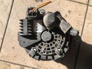 bontott HYUNDAI i10 Generátor