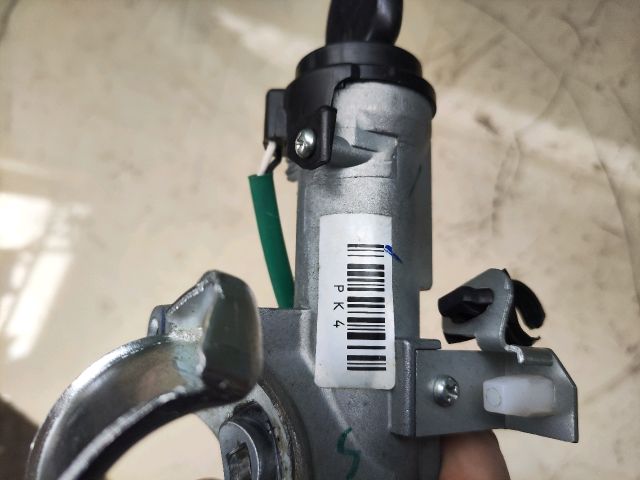 bontott HYUNDAI i10 Gyújtáskapcsoló Házzal