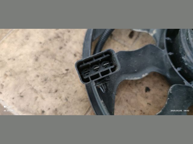 bontott HYUNDAI i10 Hűtőventilátor