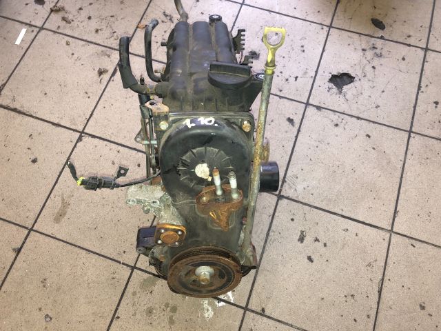 bontott HYUNDAI i10 Motor (Fűzött blokk hengerfejjel)