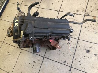 bontott HYUNDAI i10 Motor (Fűzött blokk hengerfejjel)