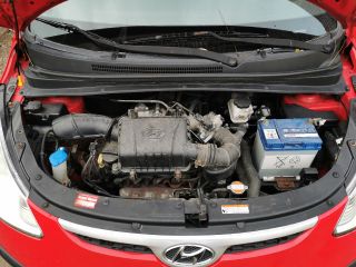 bontott HYUNDAI i10 Motor (Fűzött blokk hengerfejjel)