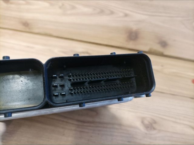 bontott HYUNDAI i10 Motorvezérlő