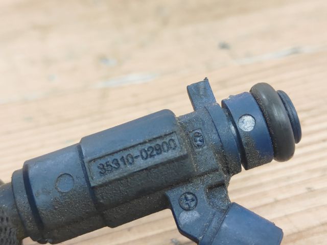 bontott HYUNDAI i10 Porlasztó (1 db)