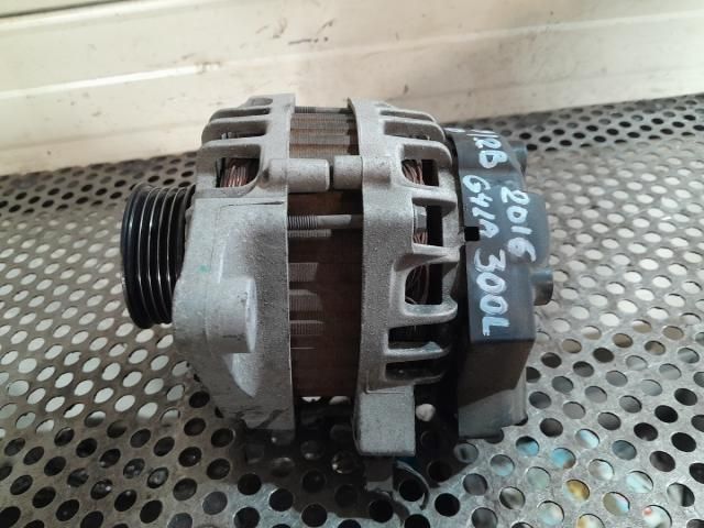 bontott HYUNDAI i10 Generátor