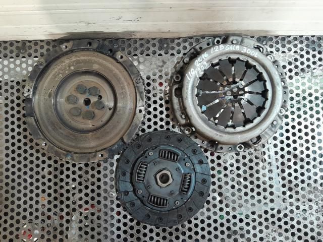 bontott HYUNDAI i10 Kuplung Szett (Szerkezet, Tárcsa)