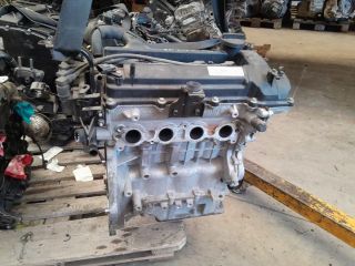 bontott HYUNDAI i10 Motor (Fűzött blokk hengerfejjel)