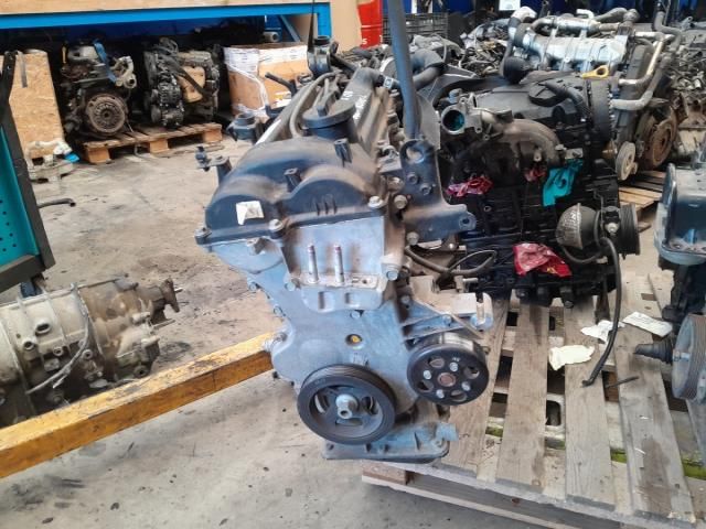 bontott HYUNDAI i10 Motor (Fűzött blokk hengerfejjel)