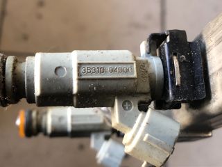 bontott HYUNDAI i10 Porlasztó Sor / Híd