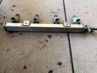 bontott HYUNDAI i10 Porlasztó Sor / Híd