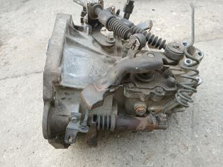 bontott HYUNDAI i10 Váltó (Mechanikus)