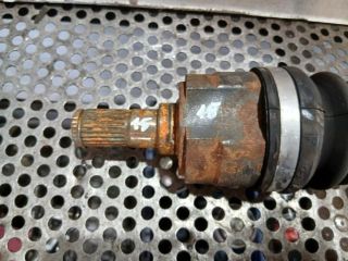 bontott HYUNDAI i10 Bal Féltengely