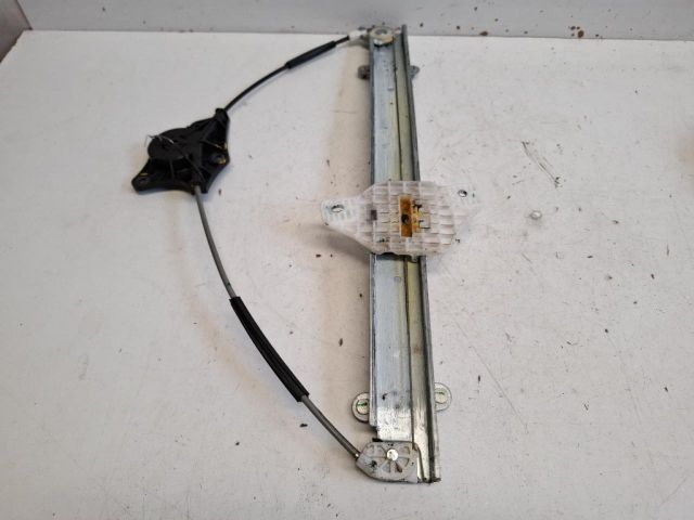 bontott HYUNDAI i10 Bal első Ablakemelő Szerkezet (Elektromos)