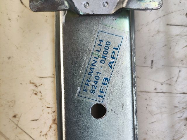 bontott HYUNDAI i10 Bal első Ablakemelő Szerkezet (Mechanikus)